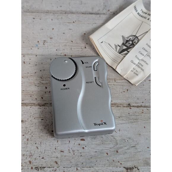 TopiX TV/FM Wireless Audio Transmitter Receiver TE-323 Anthropomorphic Rabbit - Picture 5 of 11